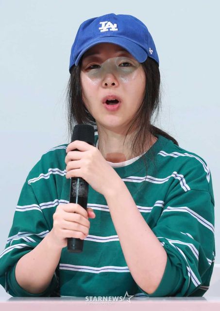 Min Hee Jin 1