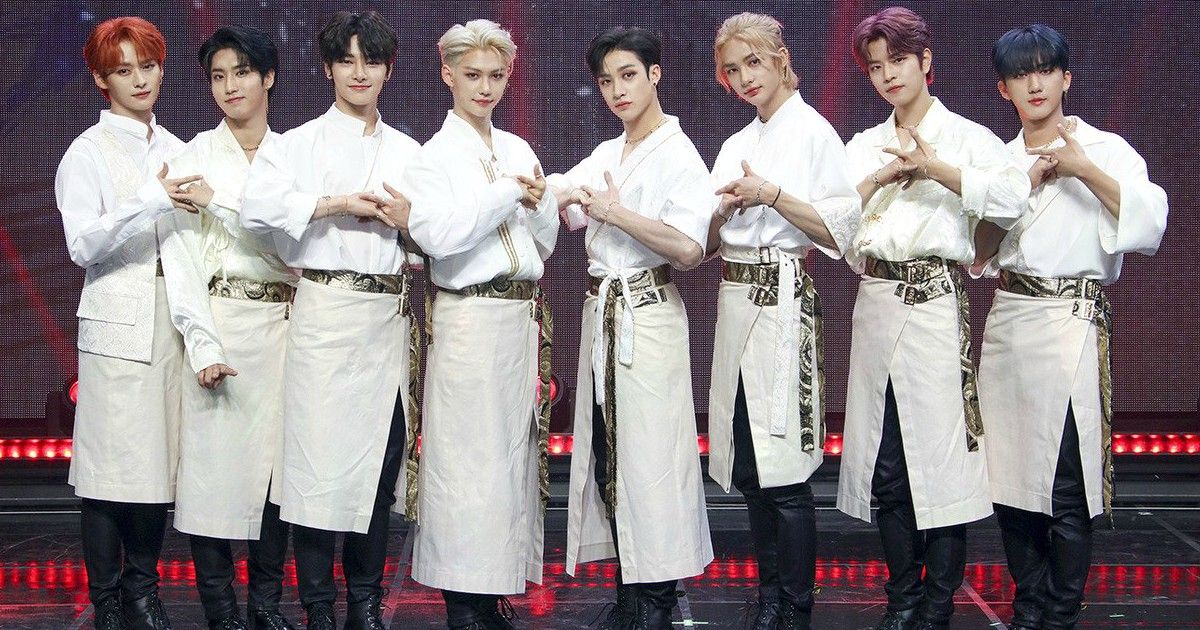 Stray Kids